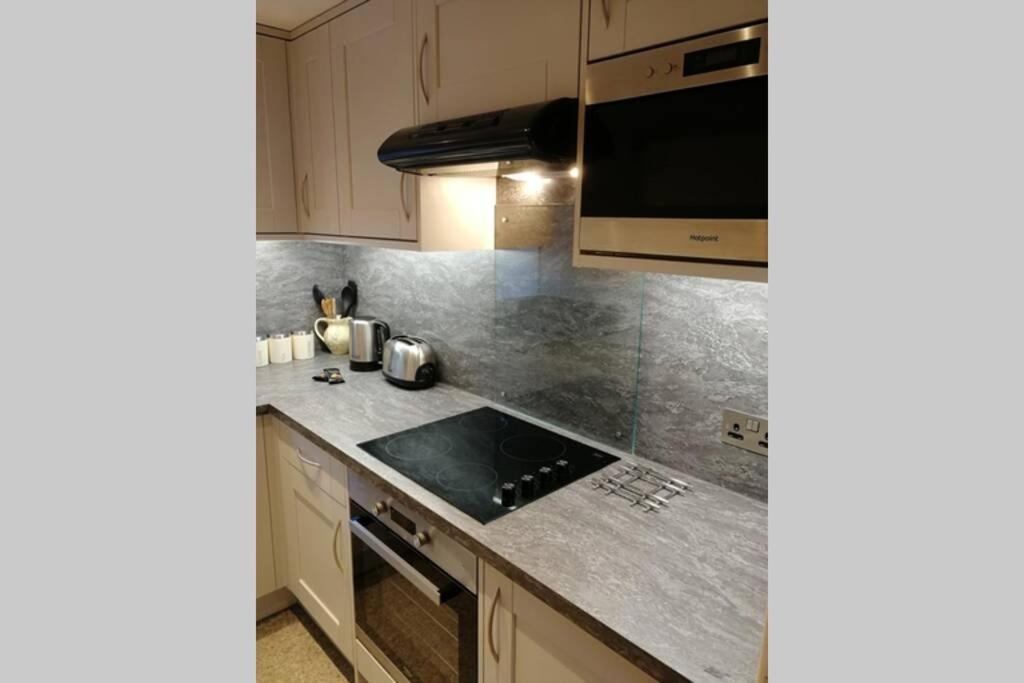 Pitlochry North Wing Apartment - Very Central Экстерьер фото